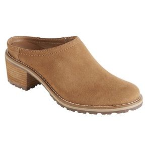 LL Bean Deerfield Mule Slip Ons in Suede